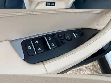 X3xDrive20d Advantage PANO AHK 360  LED NAVI