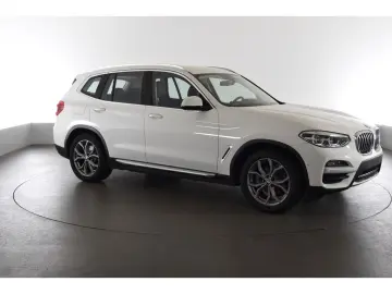 X3 20d xLine Anhängerkupplung Head Up Display Hi