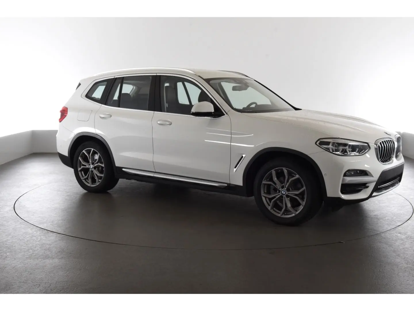 X3 20d xLine Anhängerkupplung Head Up Display Hi