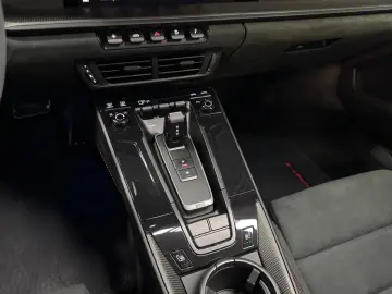 Porsche 992 911  992.2 Targa 4 GTS