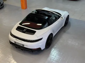 Porsche 992 911  992.2 Targa 4 GTS