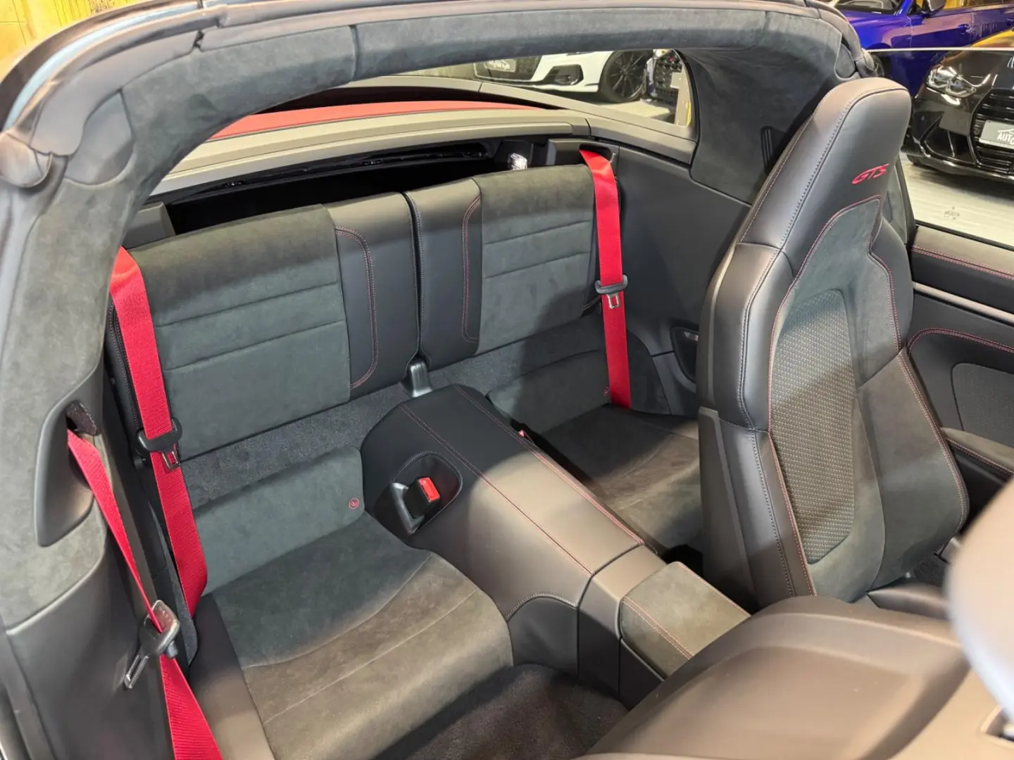 Porsche 992 911  992.2 Targa 4 GTS