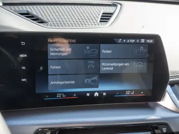 X1 xDrive 23i M-Sport 360  PANO H K HUD AHK NAVI