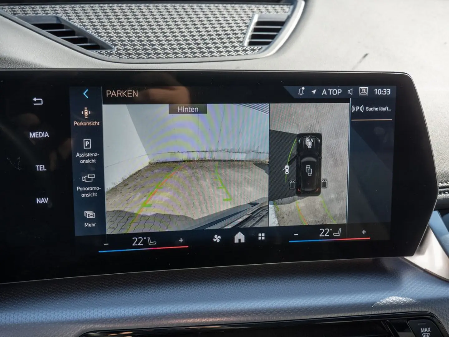 X1 xDrive 23i M-Sport 360  PANO H K HUD AHK NAVI