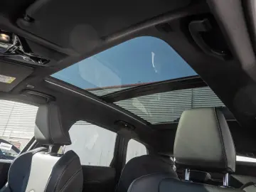 X1 xDrive 23i M-Sport 360  PANO H K HUD AHK NAVI