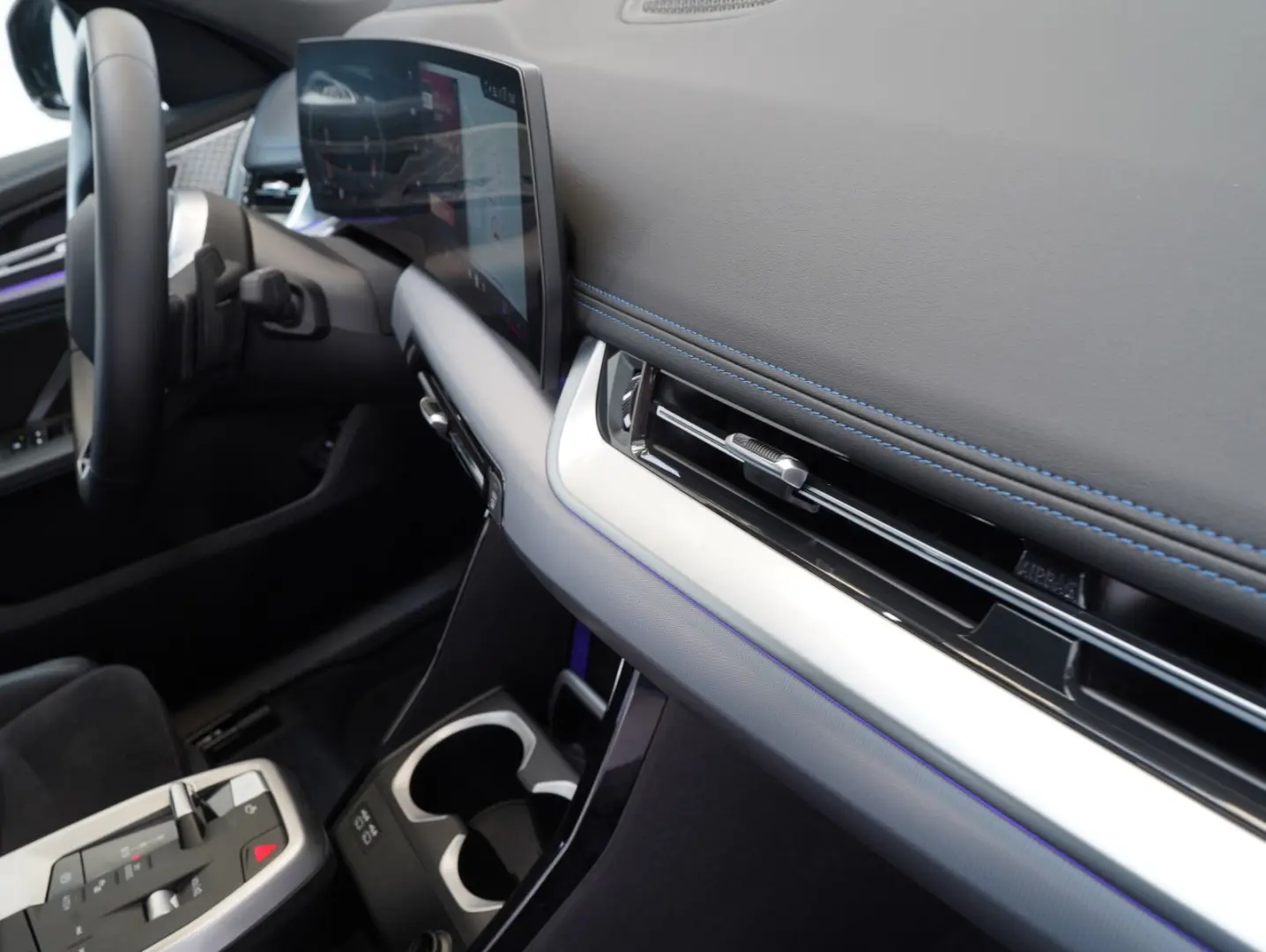 X1 23 i xDrive M Sport HUD 360  PANORAMA AHK