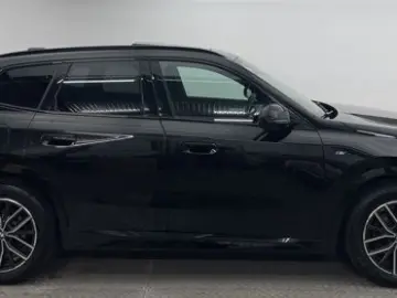 X1 xDrive 23 i M SPORT PANO H K MEMO MASSAGE ACC