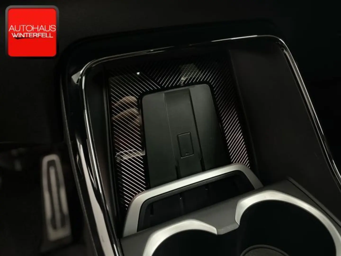 X1 xDrive 23 i M SPORT PANO H K MEMO MASSAGE ACC