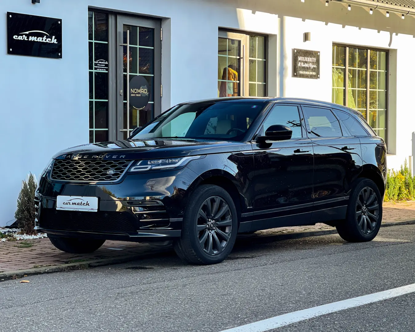 Range Rover Velar R-DYNAMIC