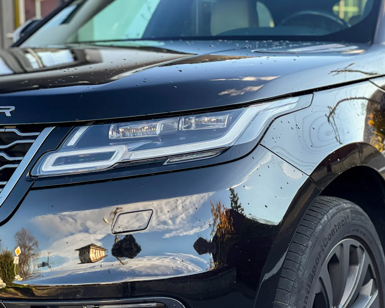 Range Rover Velar R-DYNAMIC