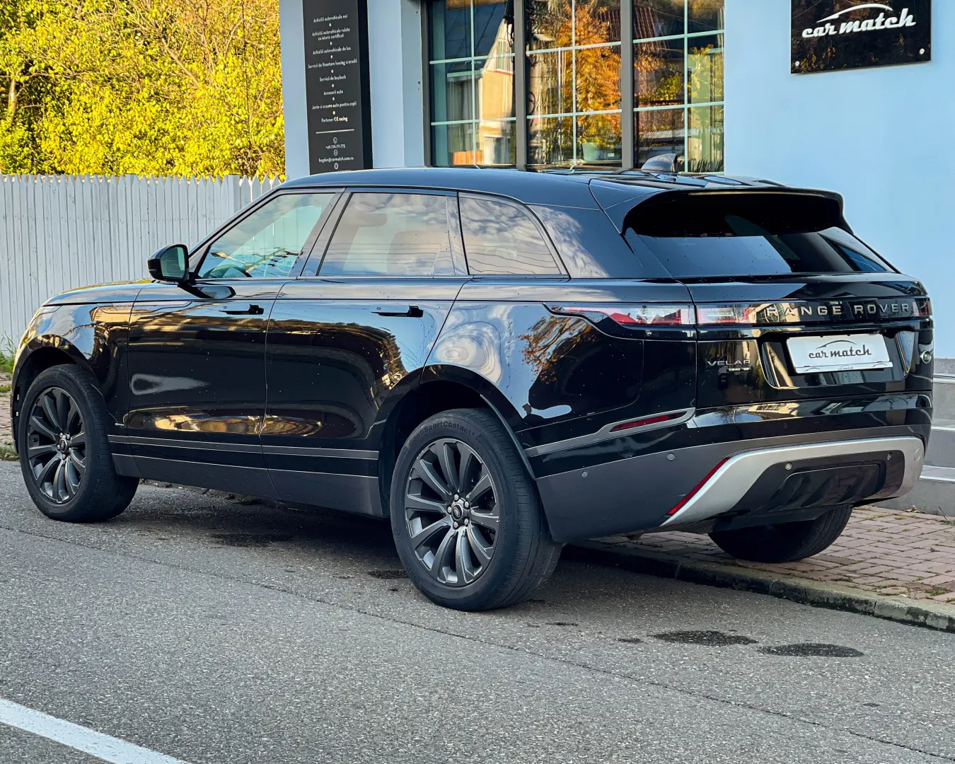 Range Rover Velar R-DYNAMIC