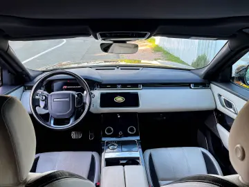 Range Rover Velar R-DYNAMIC