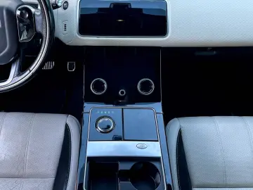 Range Rover Velar R-DYNAMIC
