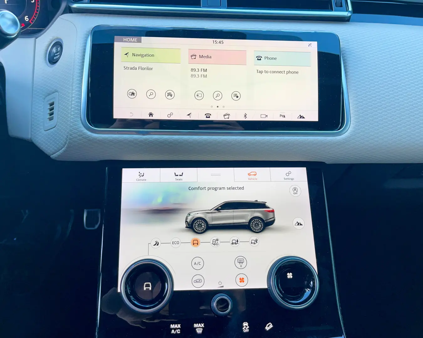 Range Rover Velar R-DYNAMIC