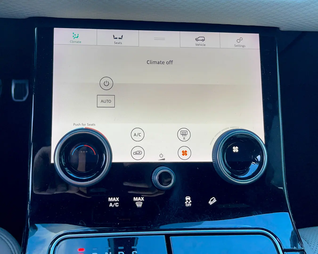 Range Rover Velar R-DYNAMIC