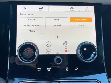 Range Rover Velar R-DYNAMIC