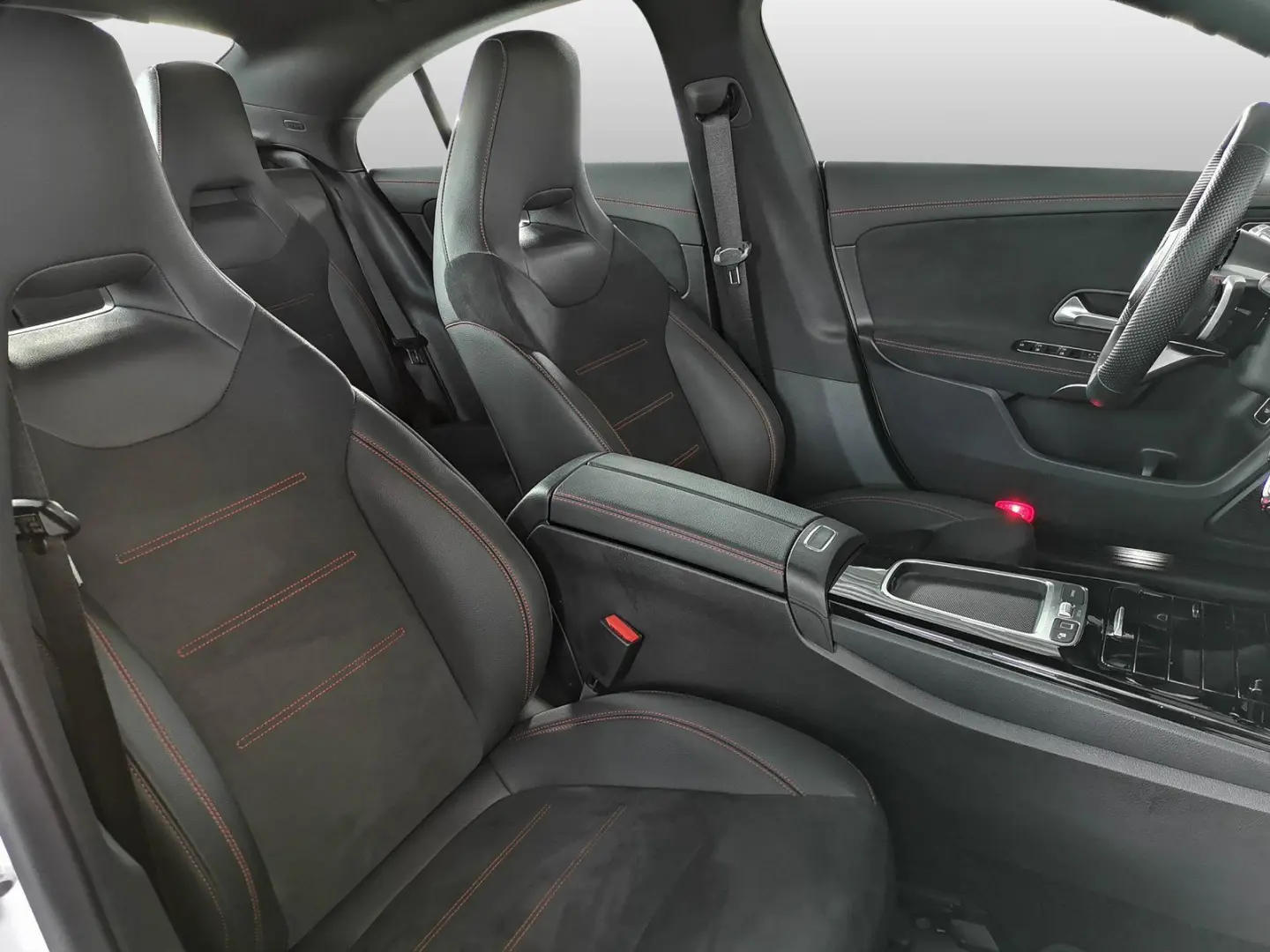 CLA 180 Coupé AMG Line ADVANCED PLUS SMARTP.-INT