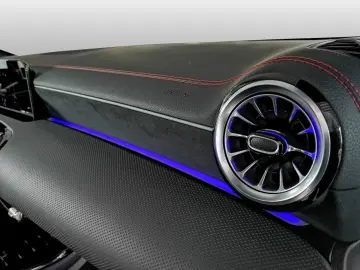 CLA 180 Coupé AMG Line ADVANCED PLUS SMARTP.-INT