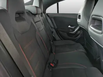 CLA 180 Coupé AMG Line ADVANCED PLUS SMARTP.-INT