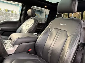 Ford F-150 Platinum – Luxury & Power - Autoutilitara