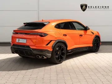 Lamborghini Urus Performante