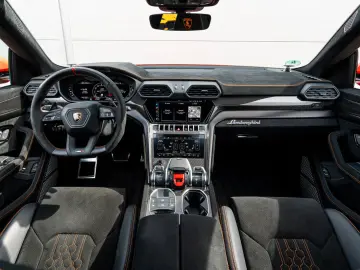 Lamborghini Urus Performante