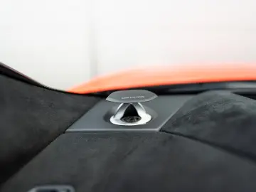 Lamborghini Urus Performante