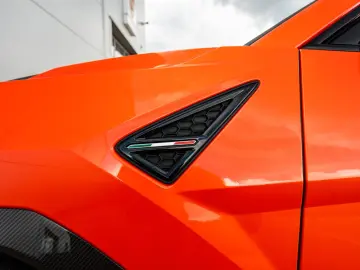 Lamborghini Urus Performante