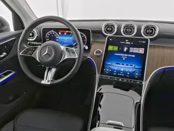 Mercedes-Benz GLC 220 d 4M Avantgarde MBUX Advanced