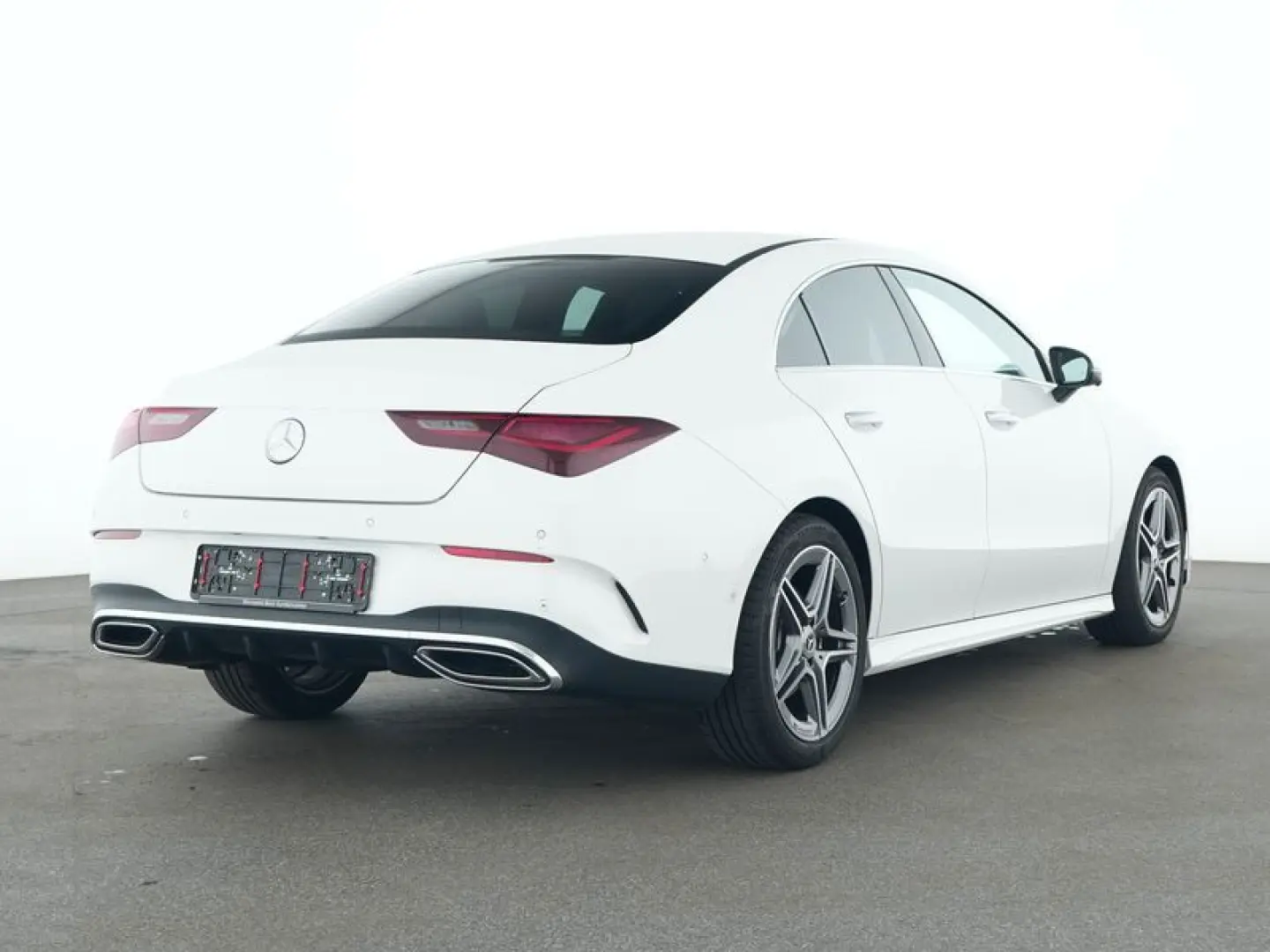 CLA 200 AMG  LED MBUX WINTERPAKET 360 KAMERA