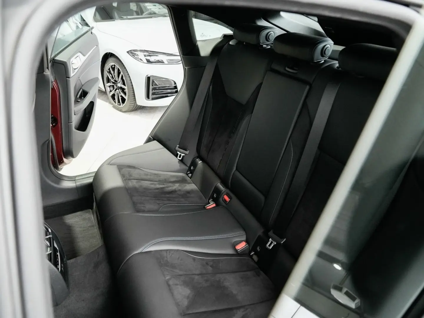 420 Gran Coupe d xDrive M Sport Glasdach Head-Up