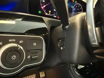 CLA 180 Coupé AMG ADVANCED  19  MULTIBEAM WINTER