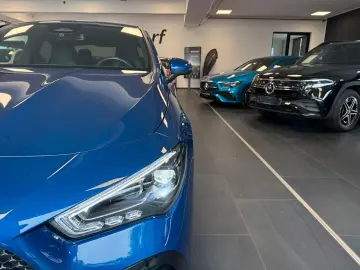 CLA 180 Coupé AMG ADVANCED  19  MULTIBEAM WINTER