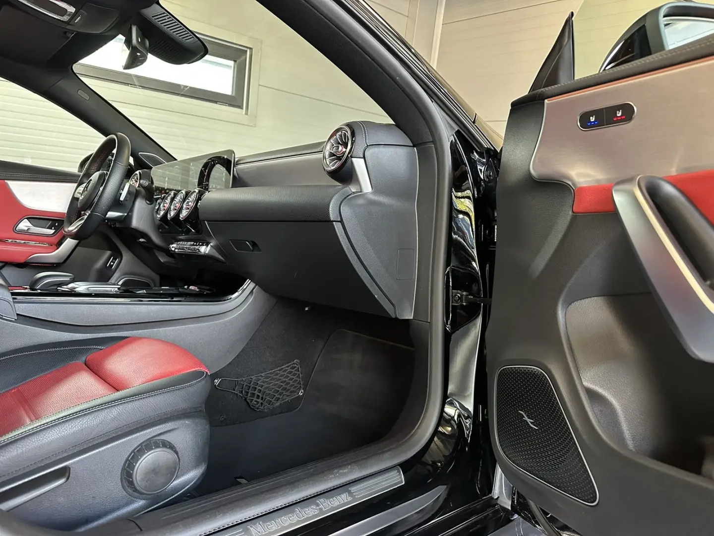 CLA 220 d AMG Night Leder Multibeam MBUX LM19