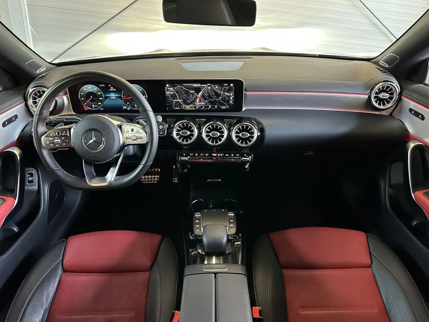 CLA 220 d AMG Night Leder Multibeam MBUX LM19