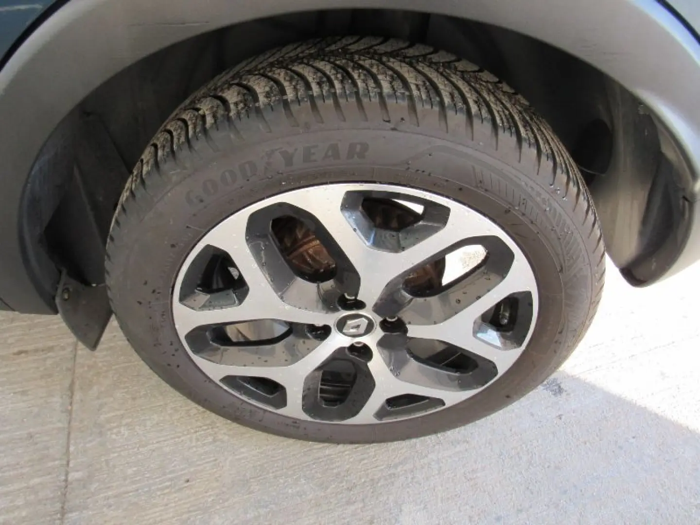 RENAULT CAPTUR TCe 150 EDC GPF Intens