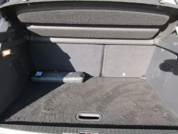 RENAULT CAPTUR TCe 150 EDC GPF Intens