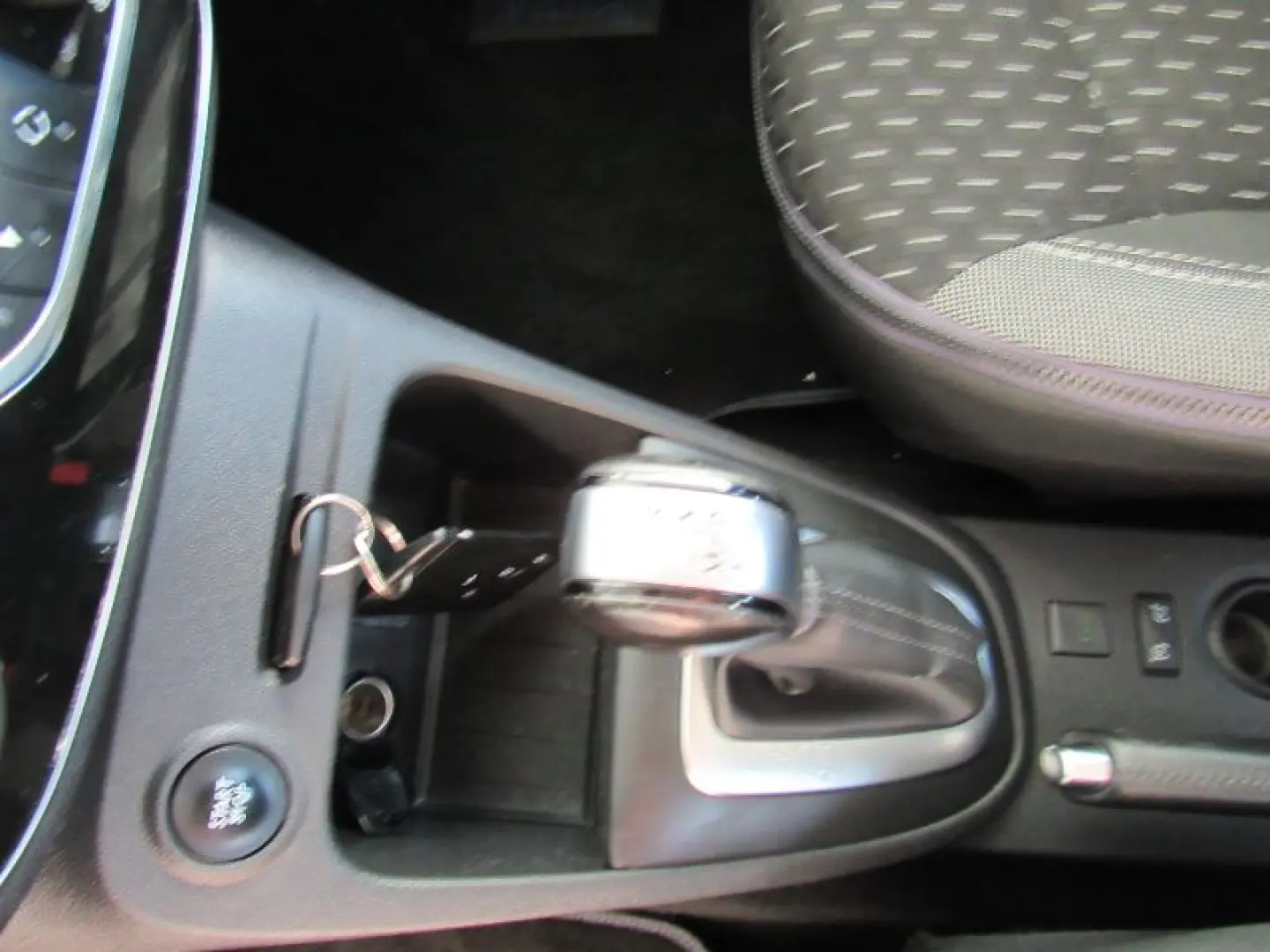 RENAULT CAPTUR TCe 150 EDC GPF Intens