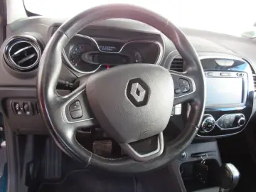 RENAULT CAPTUR TCe 150 EDC GPF Intens