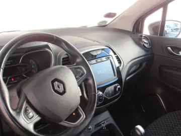 RENAULT CAPTUR TCe 150 EDC GPF Intens