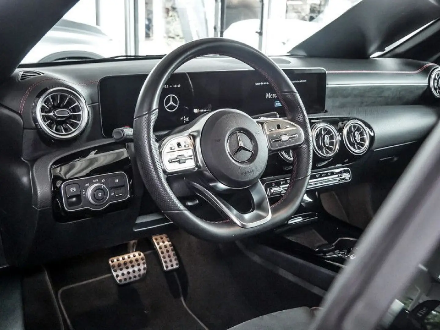 CLA 250 e Coupé AMG NIGHT SPUR PANO KAMERA SHZ