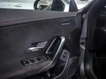 CLA 250 e Coupé AMG NIGHT SPUR PANO KAMERA SHZ