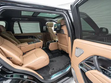 Range Rover D350 Autobiography LWB DVD