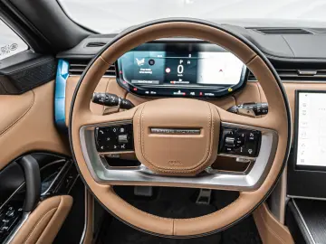 Range Rover D350 Autobiography LWB DVD