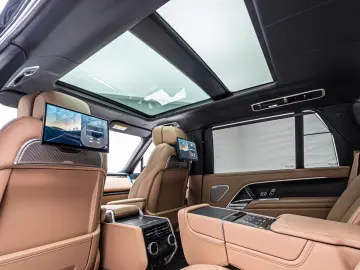 Range Rover D350 Autobiography LWB DVD