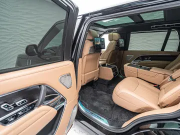 Range Rover D350 Autobiography LWB DVD