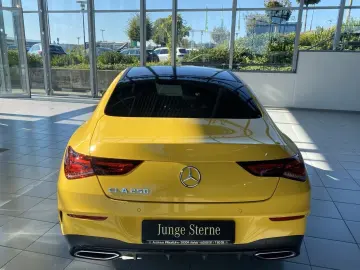 CLA 250 AMG AHK MBUX Multib. 19  Kamera Night
