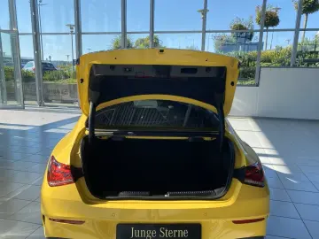 CLA 250 AMG AHK MBUX Multib. 19  Kamera Night