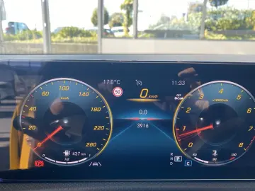 CLA 250 AMG AHK MBUX Multib. 19  Kamera Night