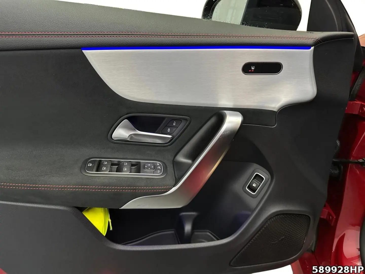 CLA 250 e Coupé AMG  Night Panorama 19  Soundsys